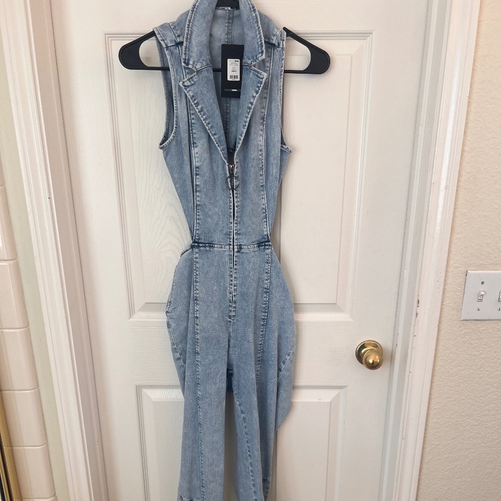 Denim Halter Jumpsuit - Picture 3 of 4